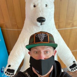 Meet your Posher, Jonathan